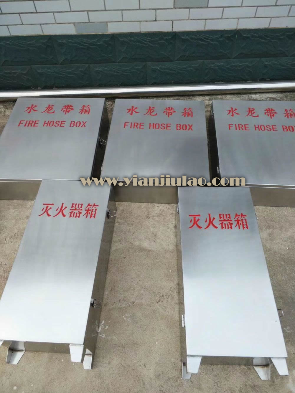 不銹鋼滅火器箱,船用石油平臺(tái)落地式消防滅火器存放箱